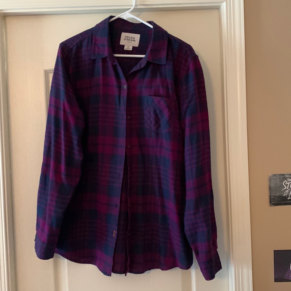 Women’s flannel shirt